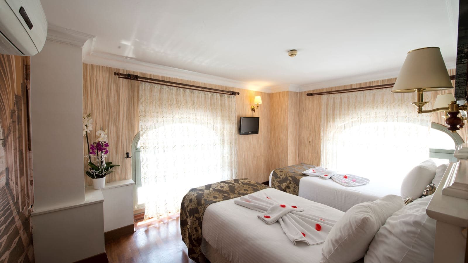 rooms-standard-room