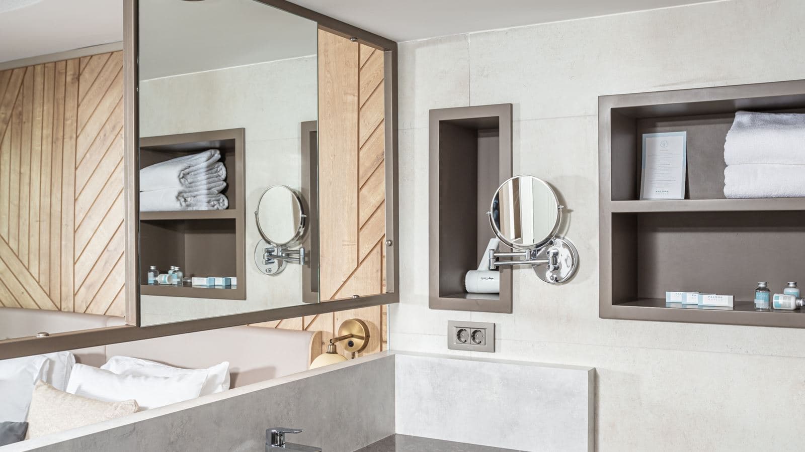 rooms-standard-room