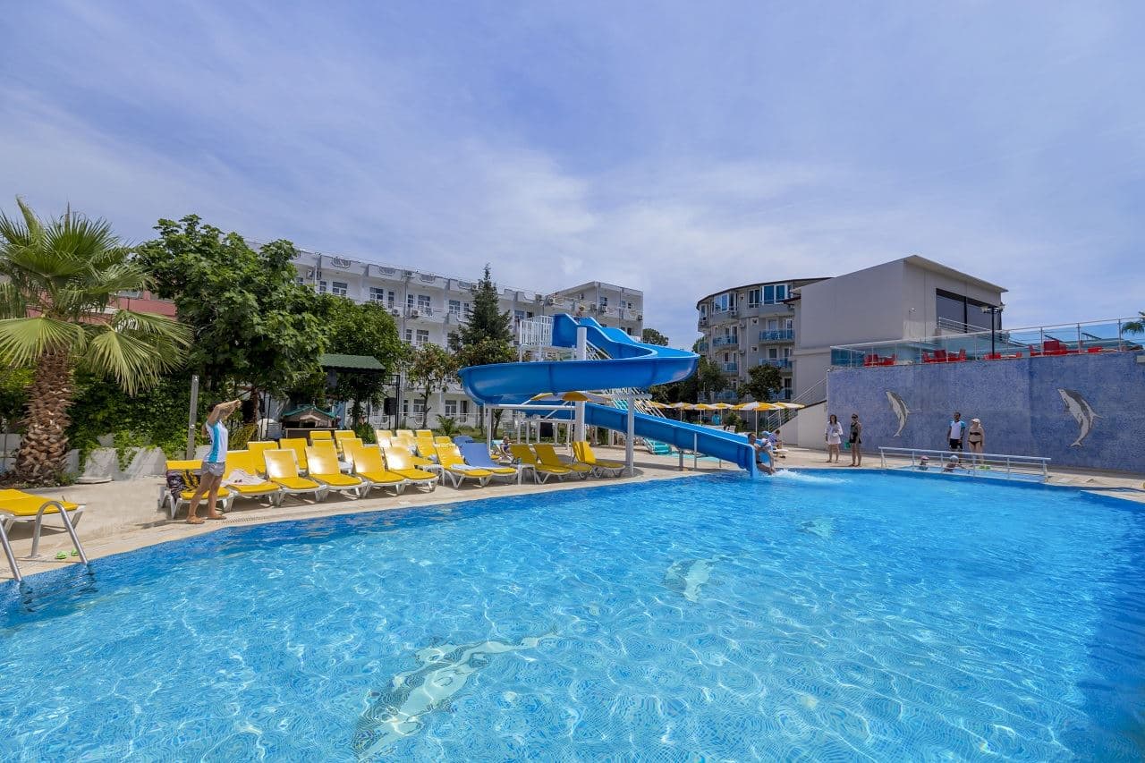 pools-outdoor-pool