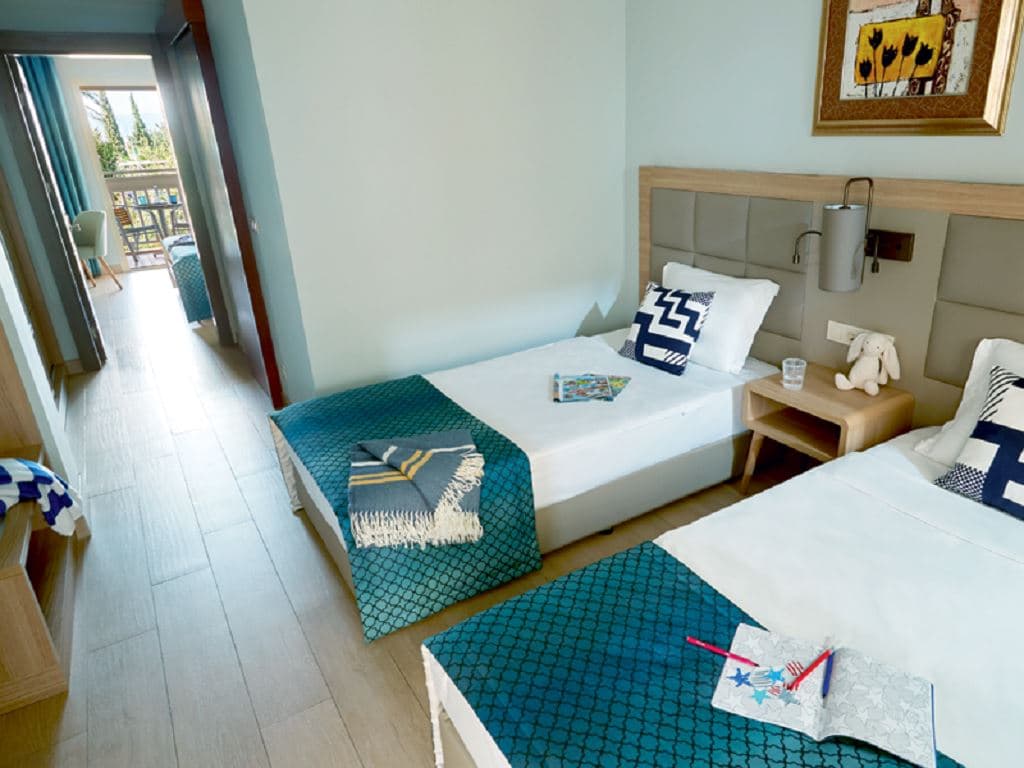 rooms-family-suite-room