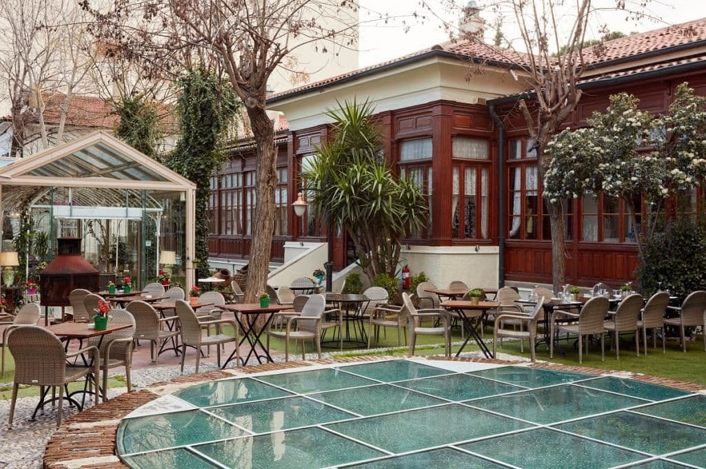restaurants-main-restourant