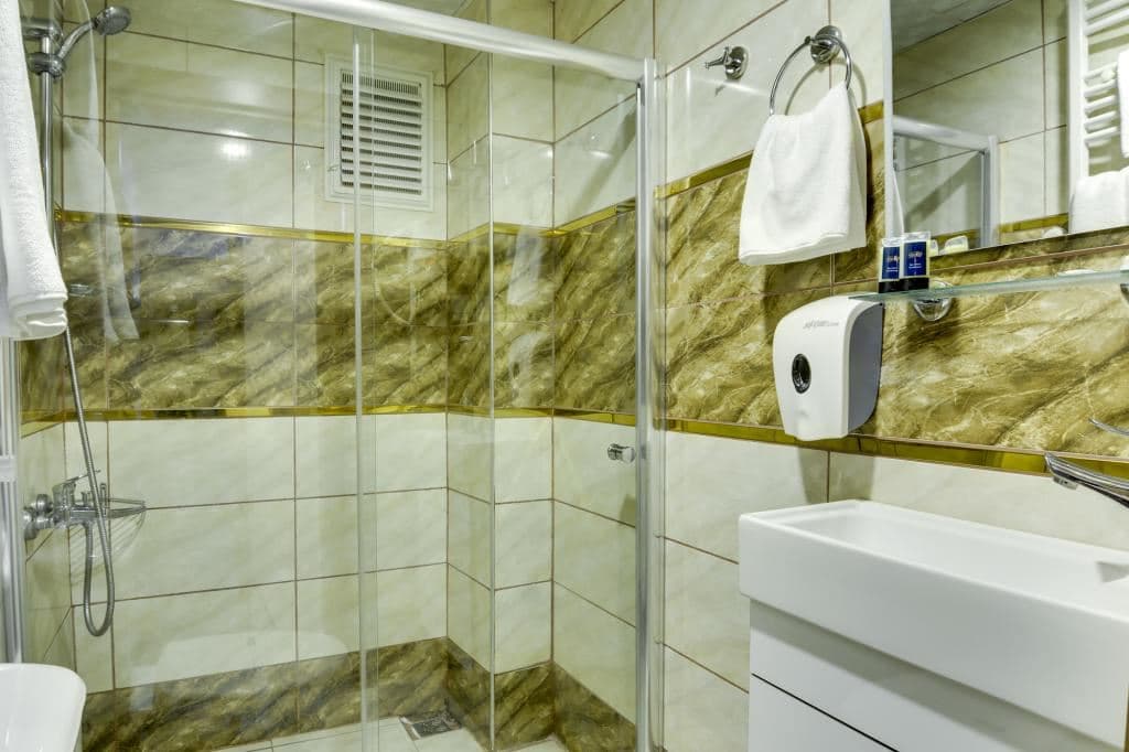 rooms-suit-oda
