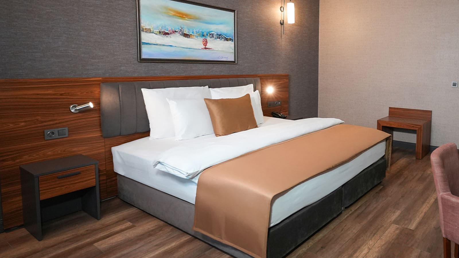 rooms-superior-room