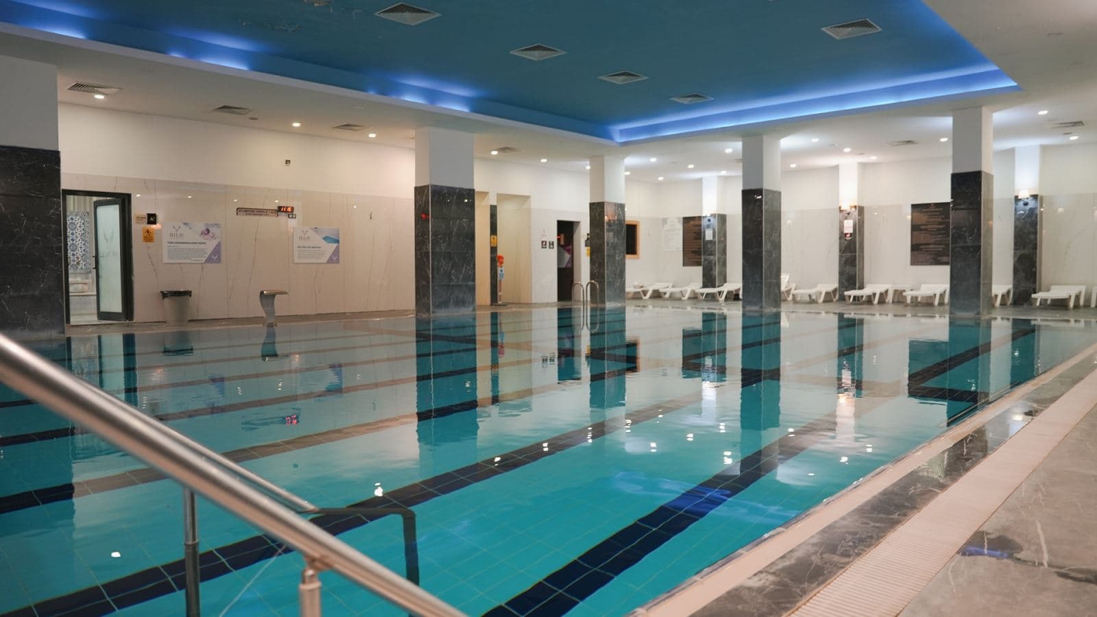 pools-indoor-pool