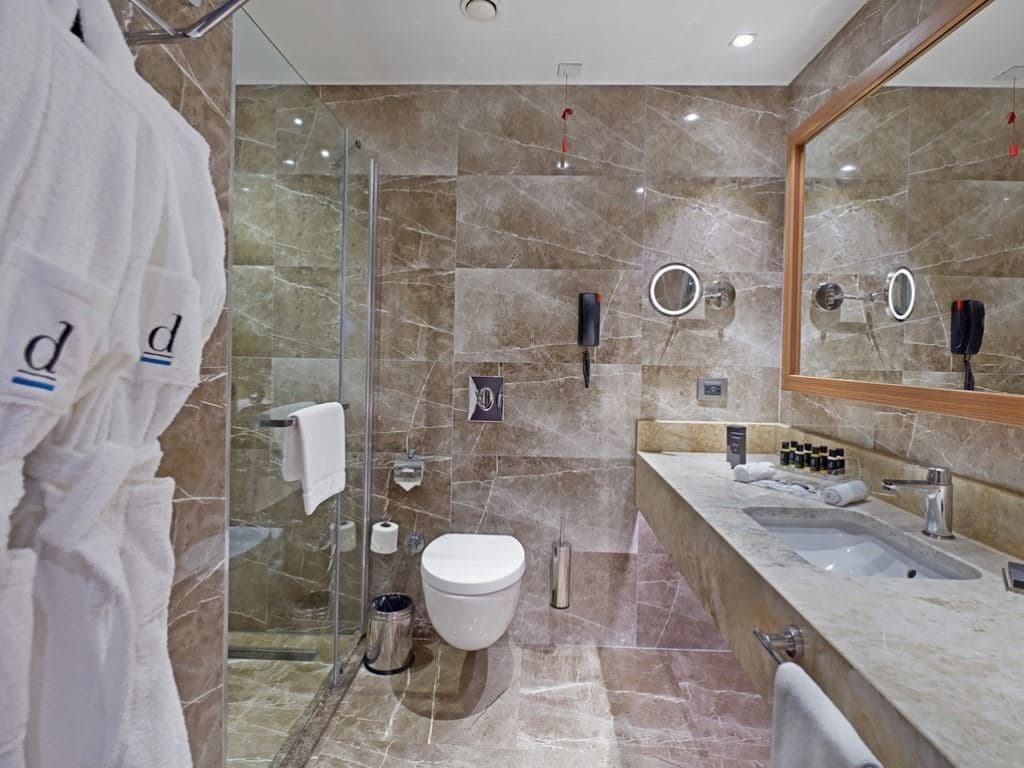 rooms-superior-room