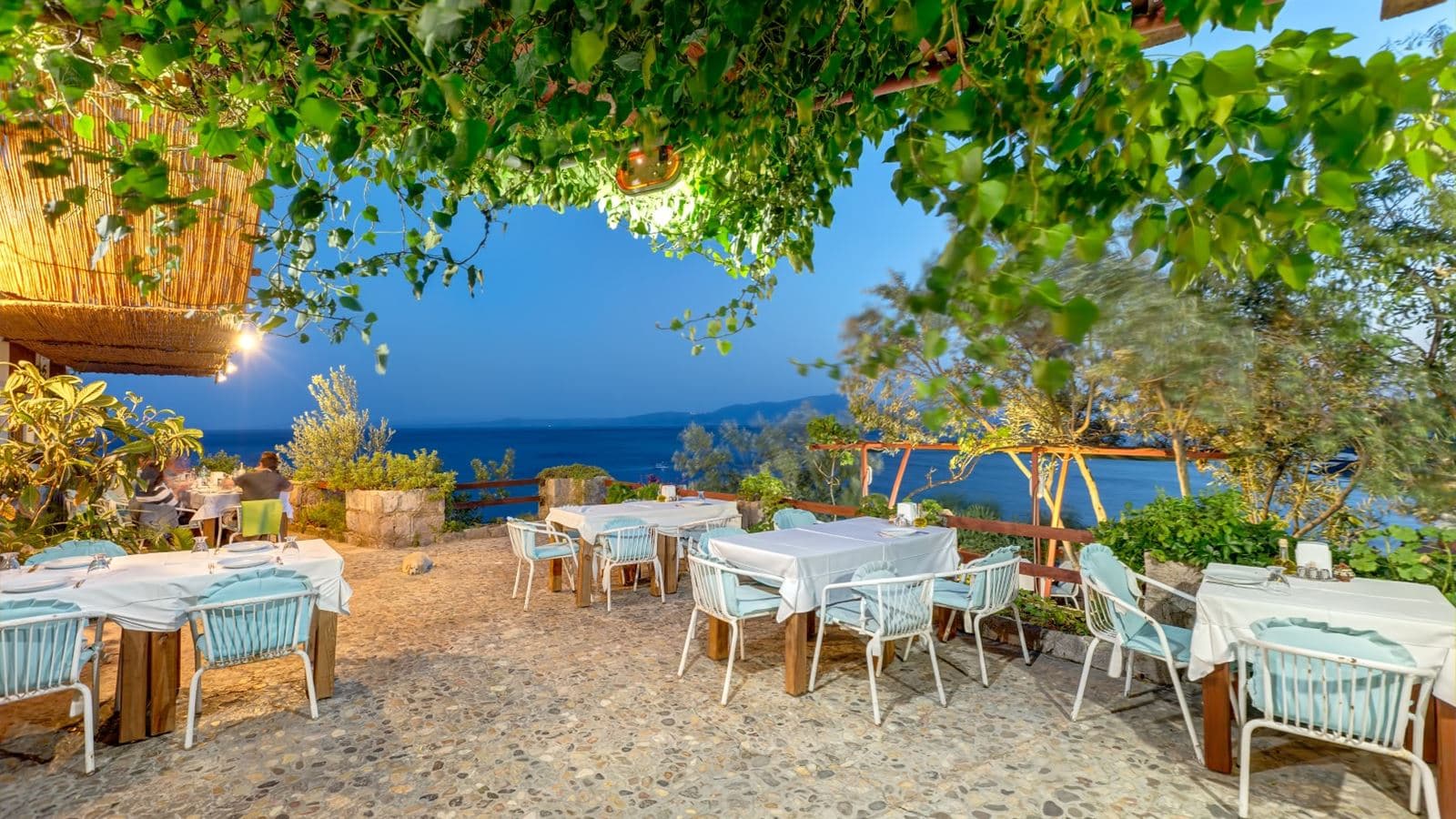 restaurants-