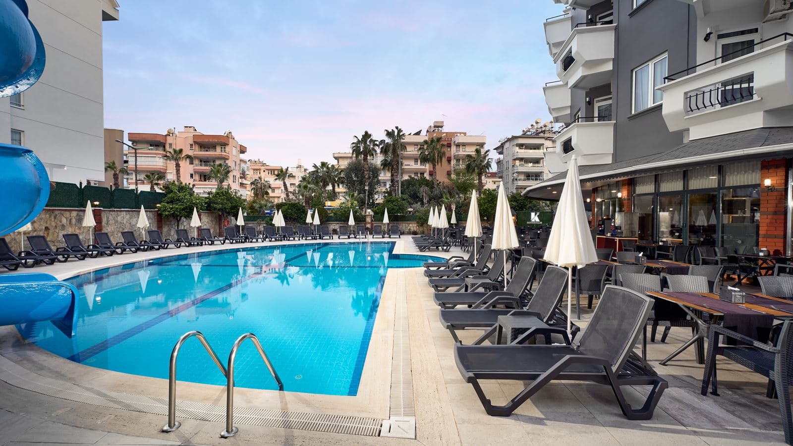 pools-outdoor-pool