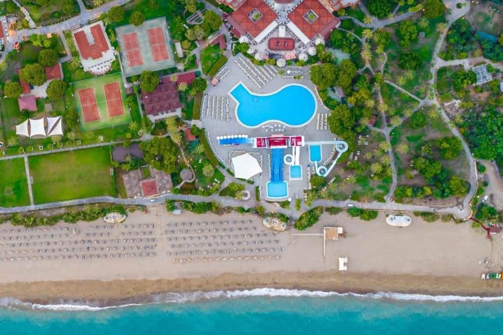 pools-outdoor-pool