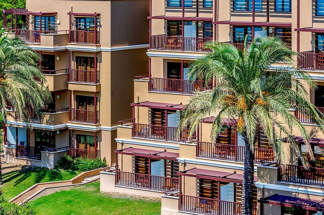 rooms-hill-suite-seaview-room