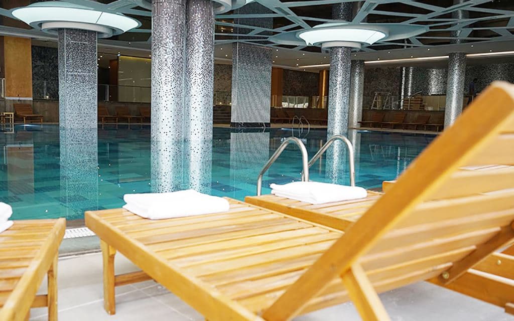 pools-indoor-pool