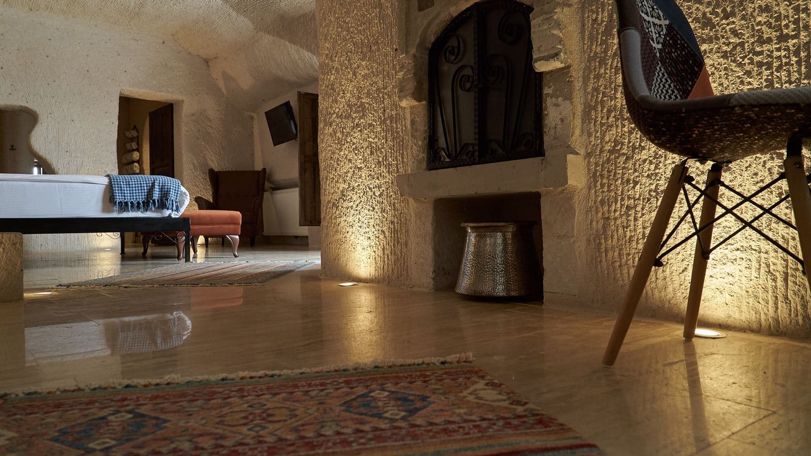 rooms-royal-cave