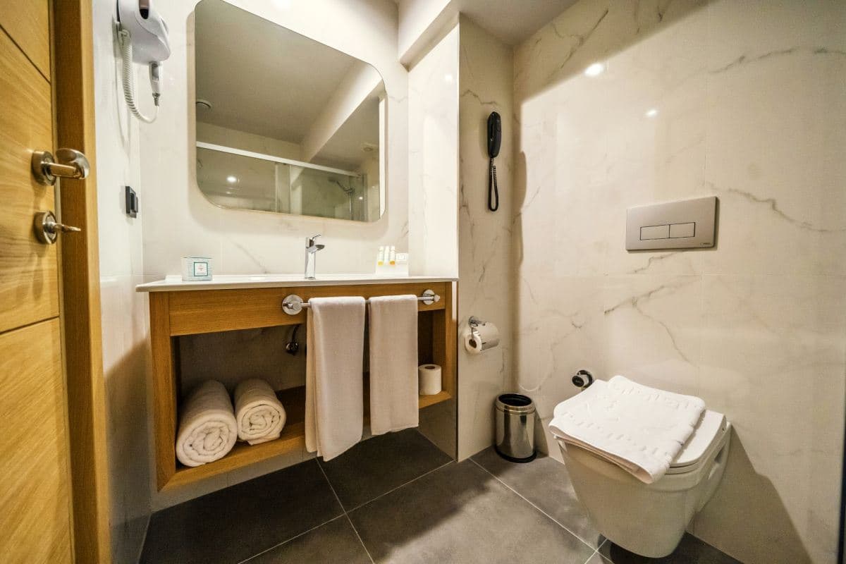 rooms-family-room
