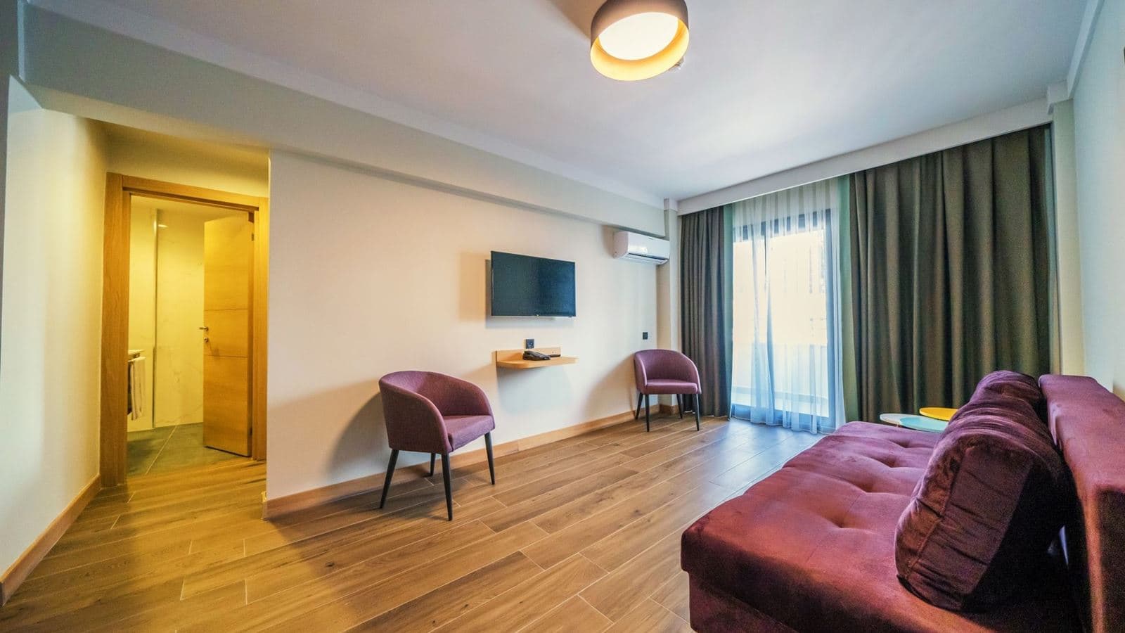 rooms-family-room