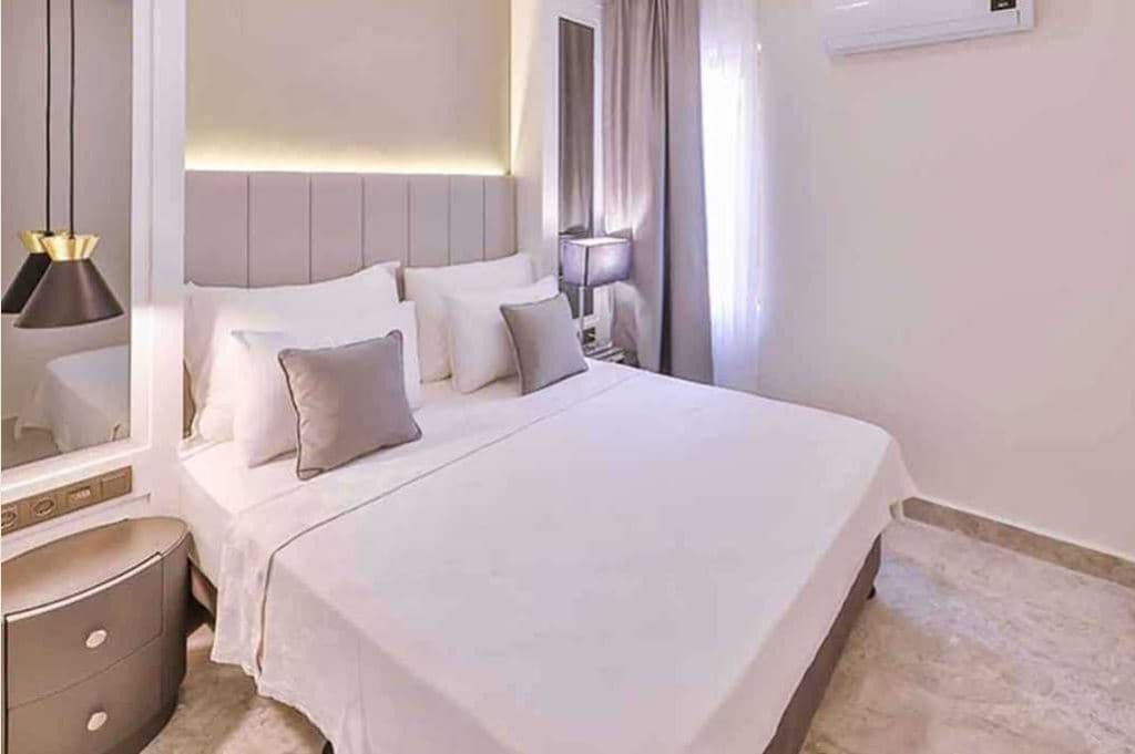 rooms-family-room