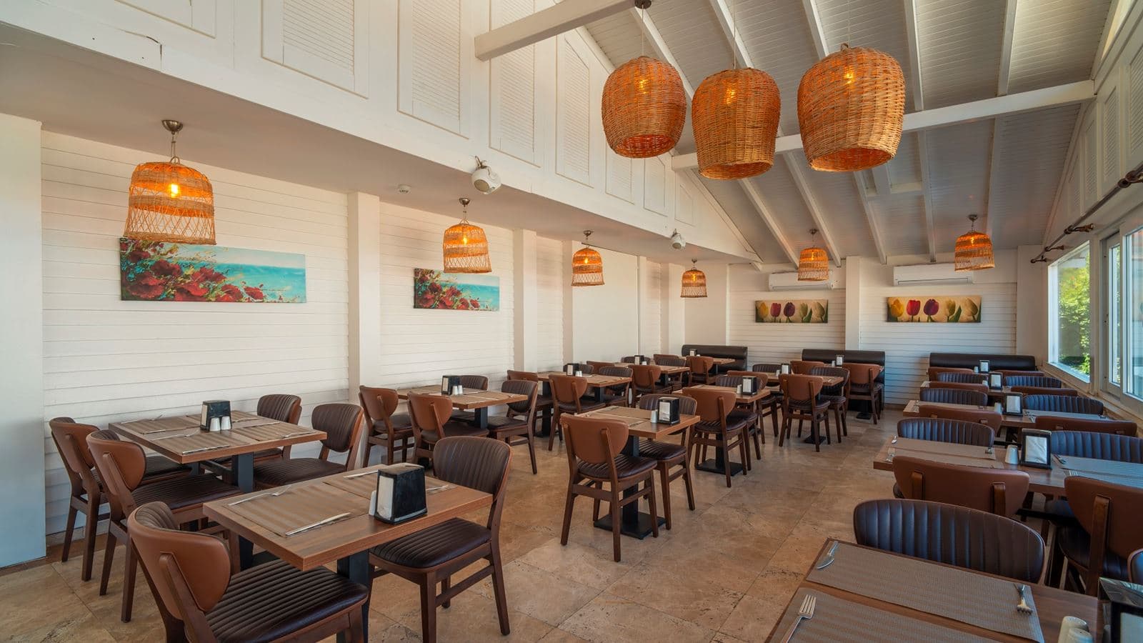 restaurants-main-restaurant