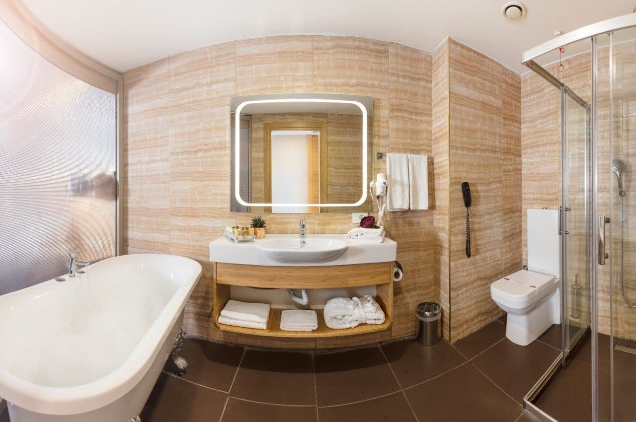 rooms-deluxe-room