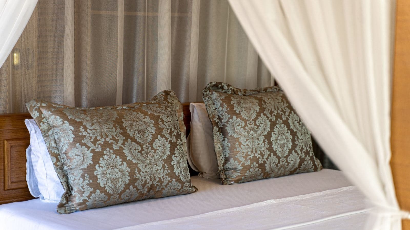rooms-king-suite