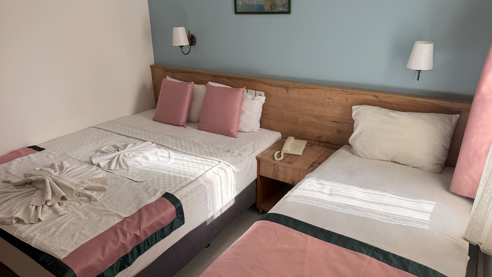 rooms-standard-room-with-balcony