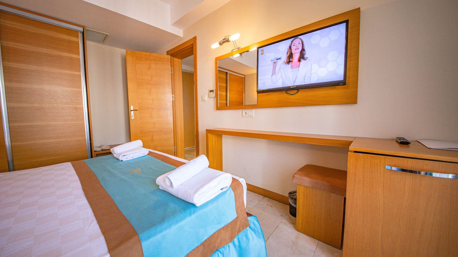 rooms-standard-room