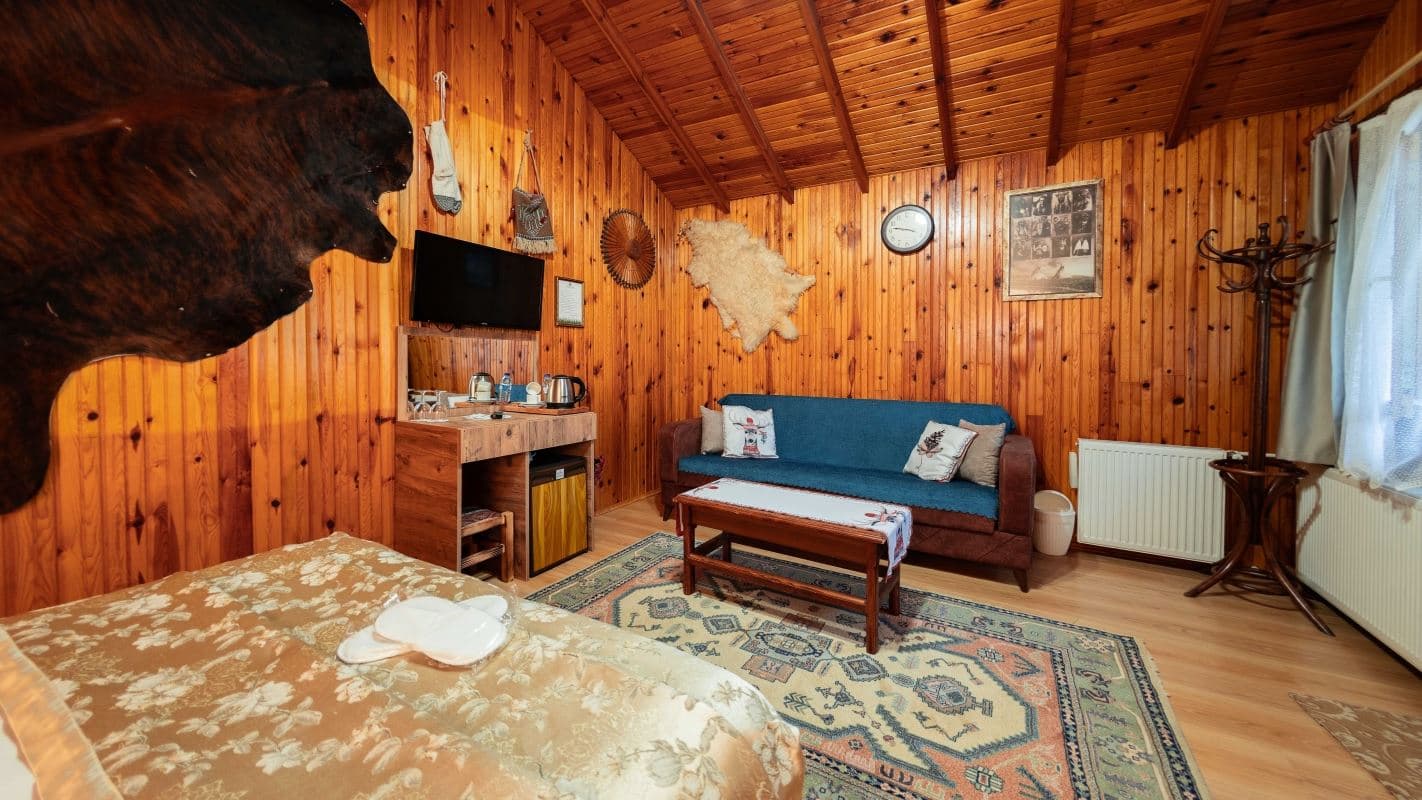 rooms-bungalow-room