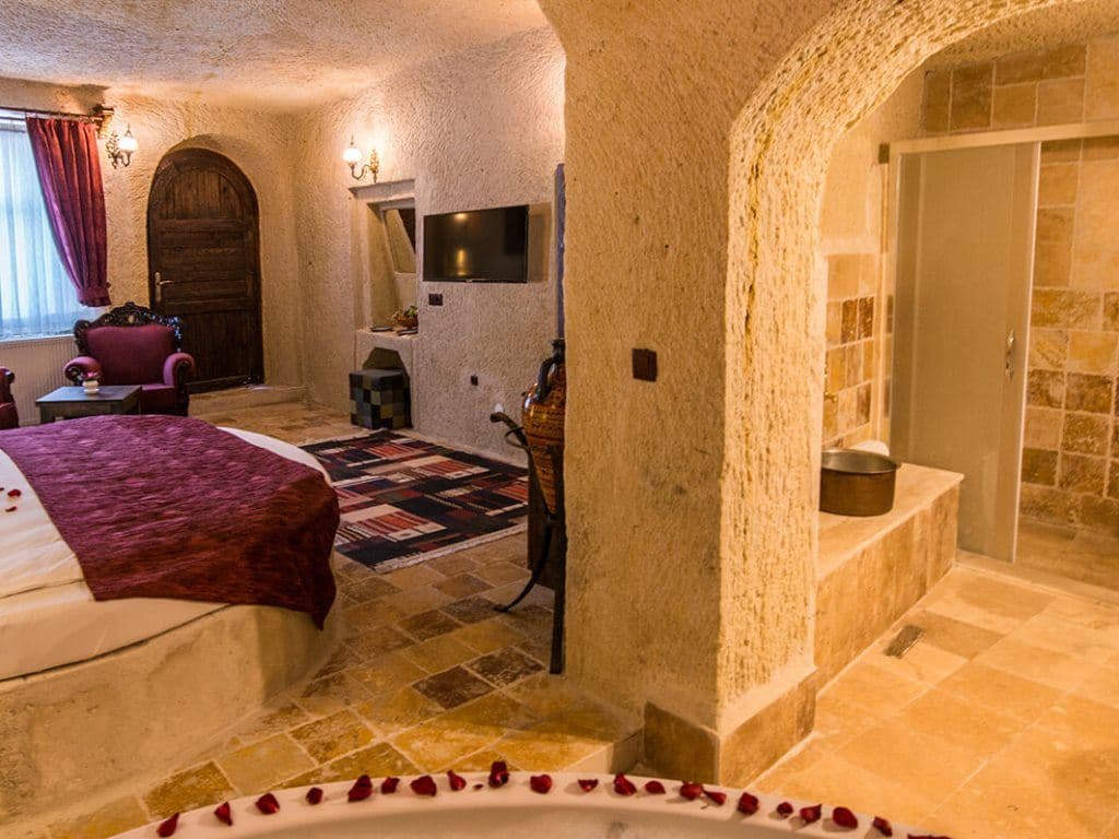 rooms-suite-room