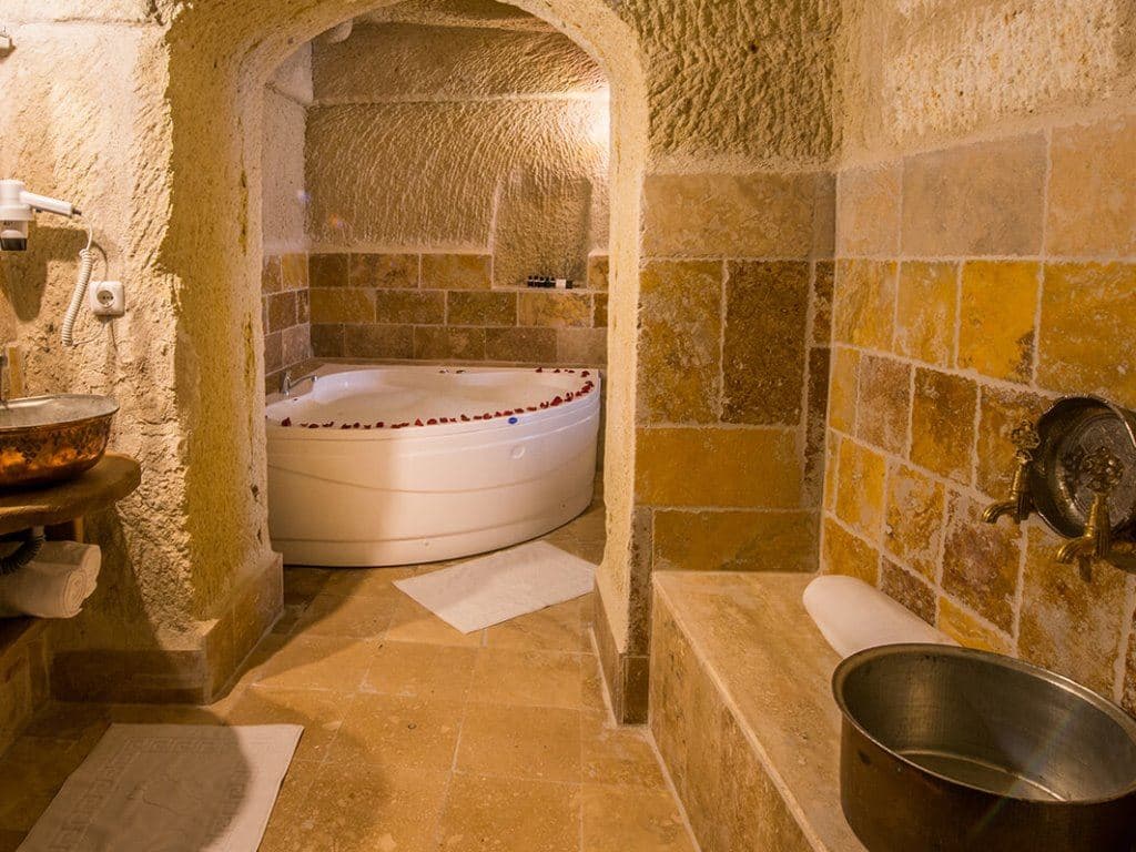 rooms-suite-room