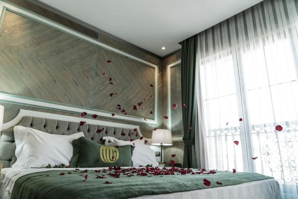 rooms-deluxe-twin-room