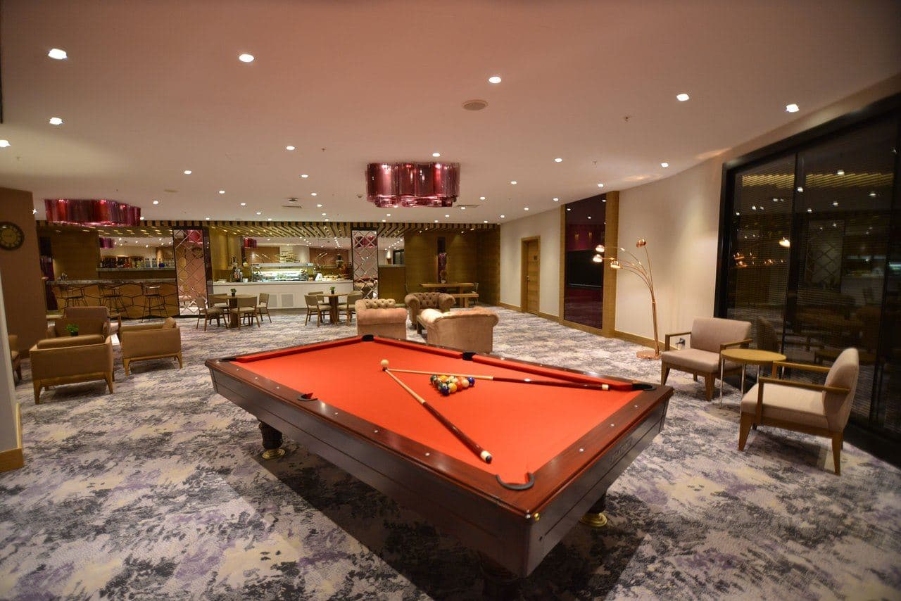 bars-executive-lounge