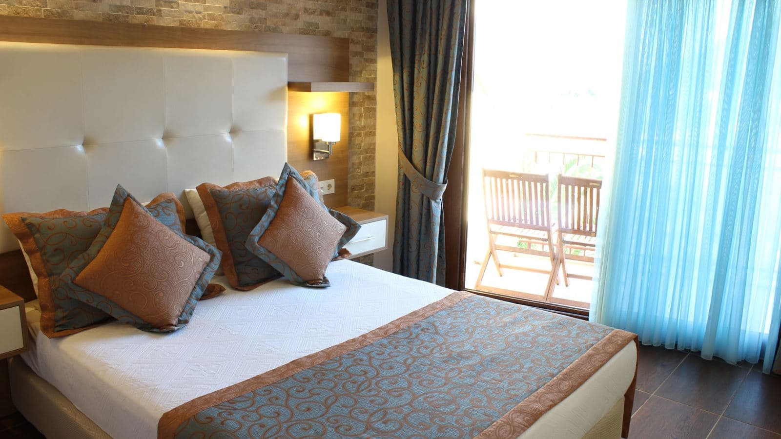 rooms-standard-room