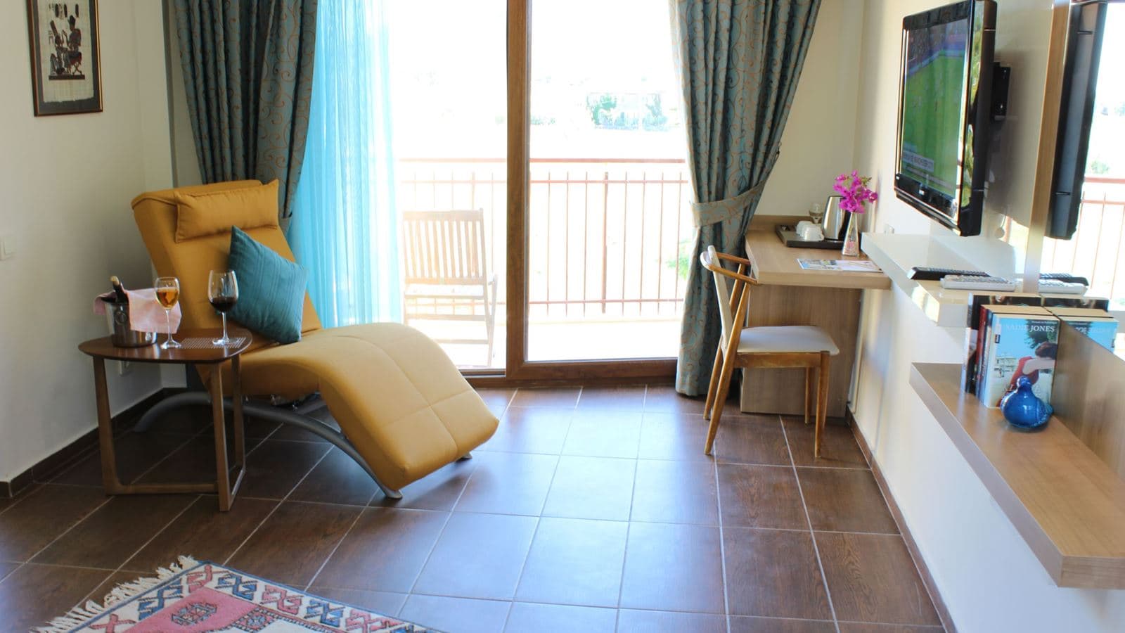 rooms-standard-room