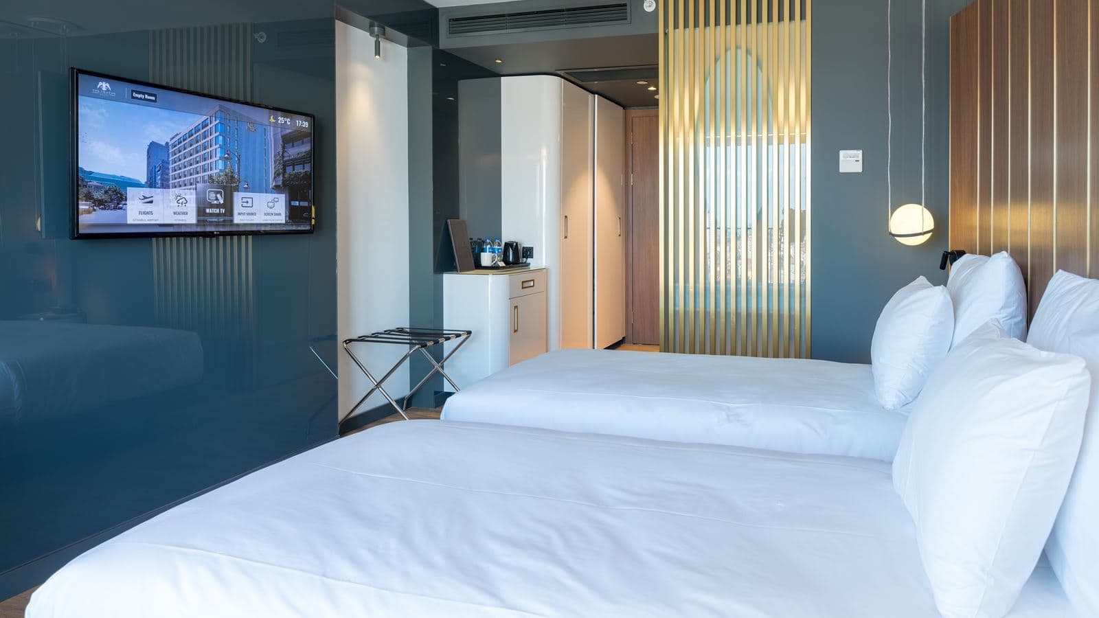 rooms-room-deluxe
