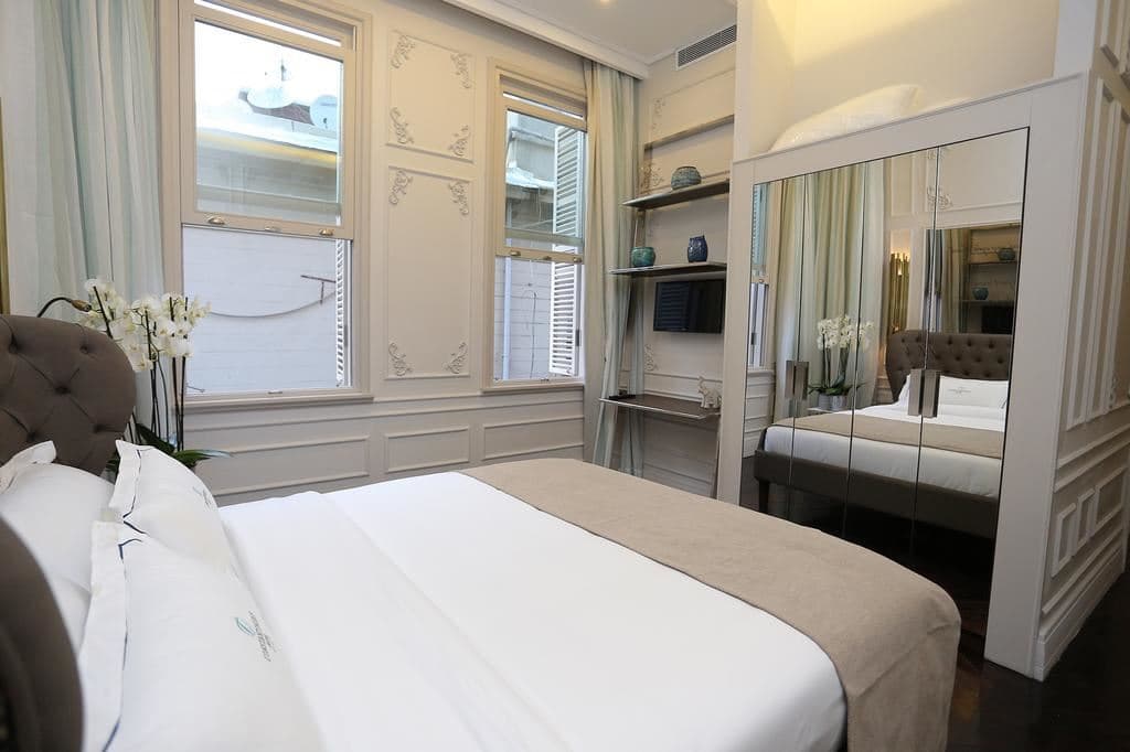 rooms-suite-deluxe