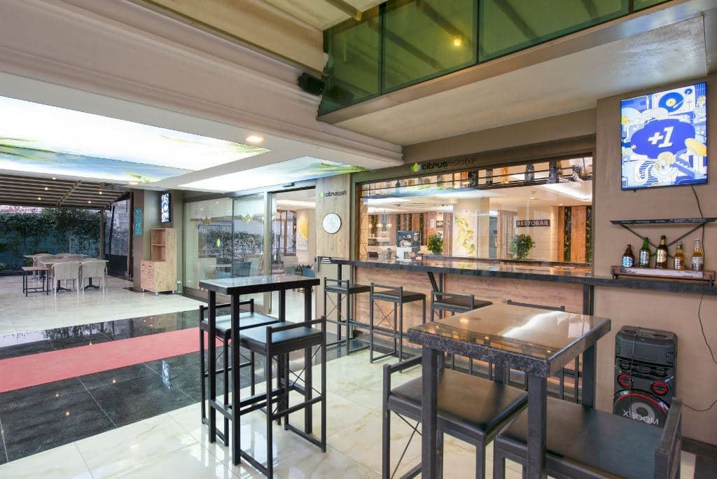 bars-garden