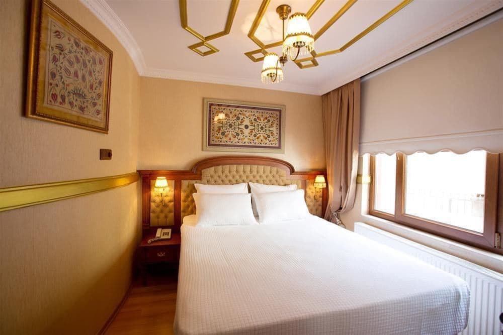 rooms-room-economy