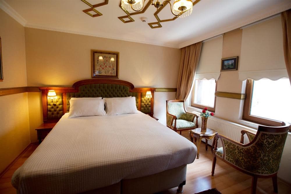 rooms-room-economy