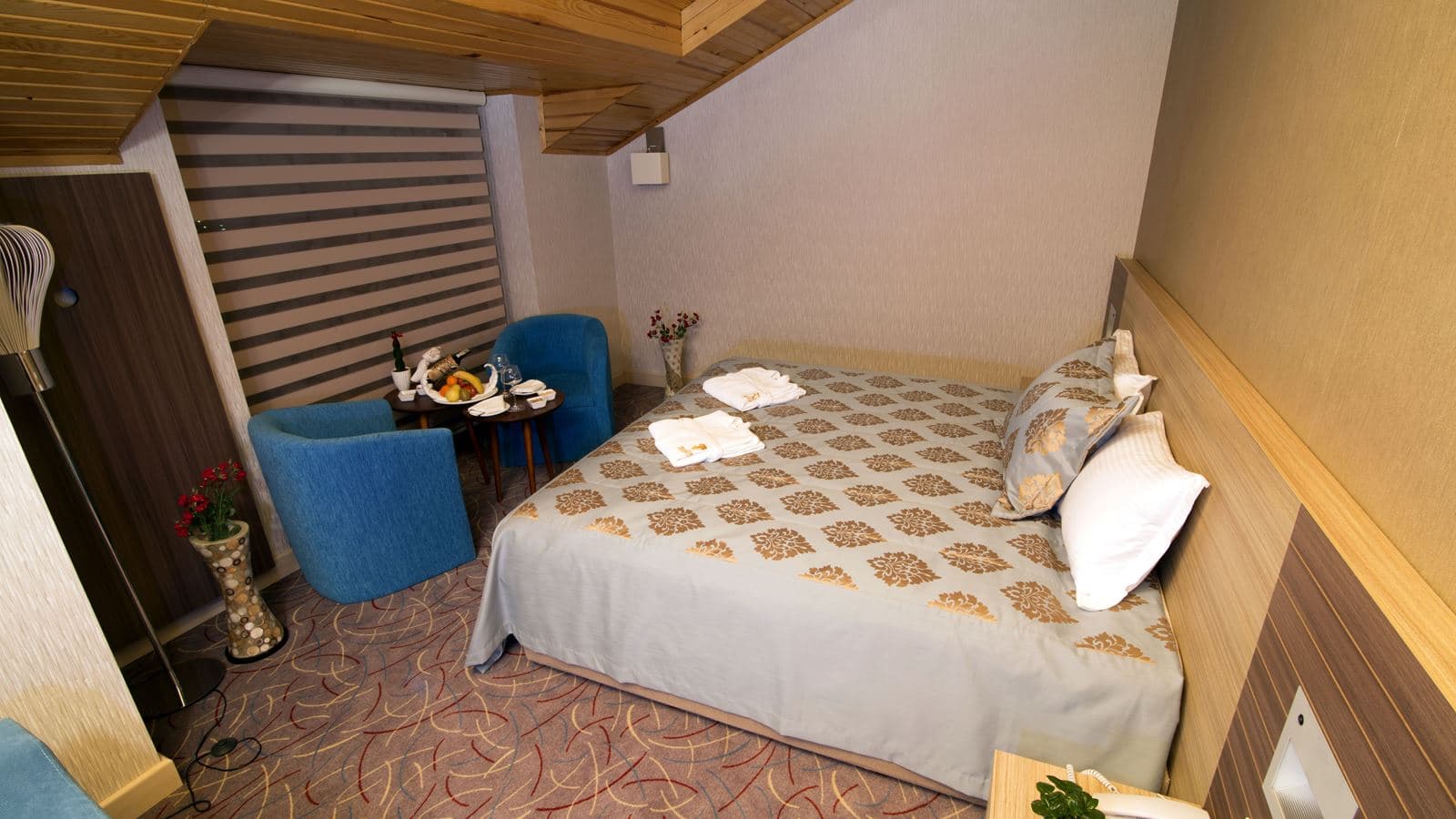 rooms-suit-oda