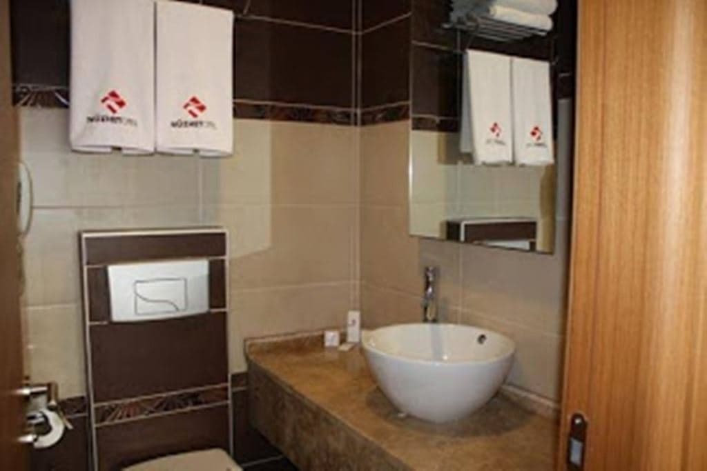 rooms-standard-room