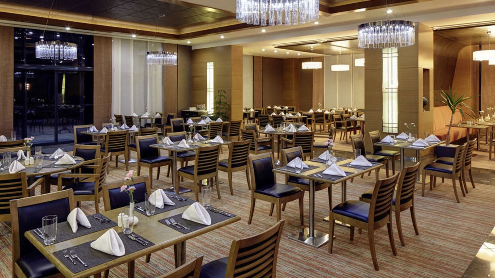 restaurants-restaurants