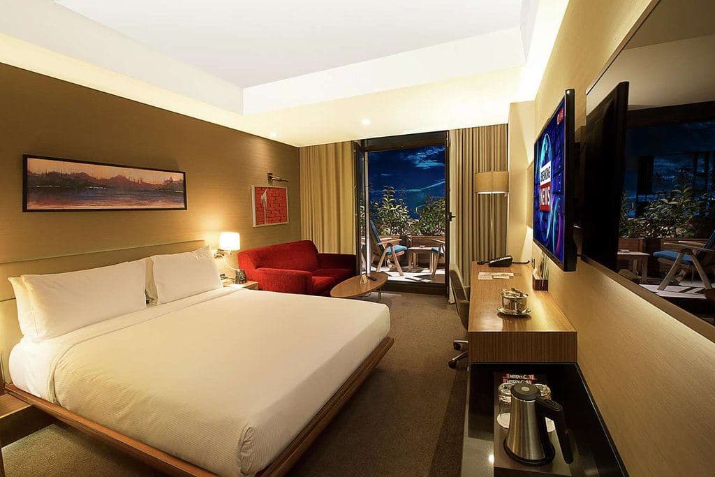rooms-deluxe-room