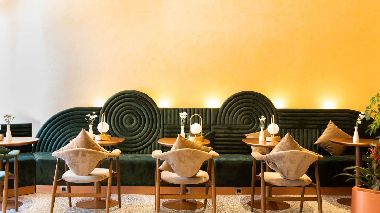 bars-octo-lounge