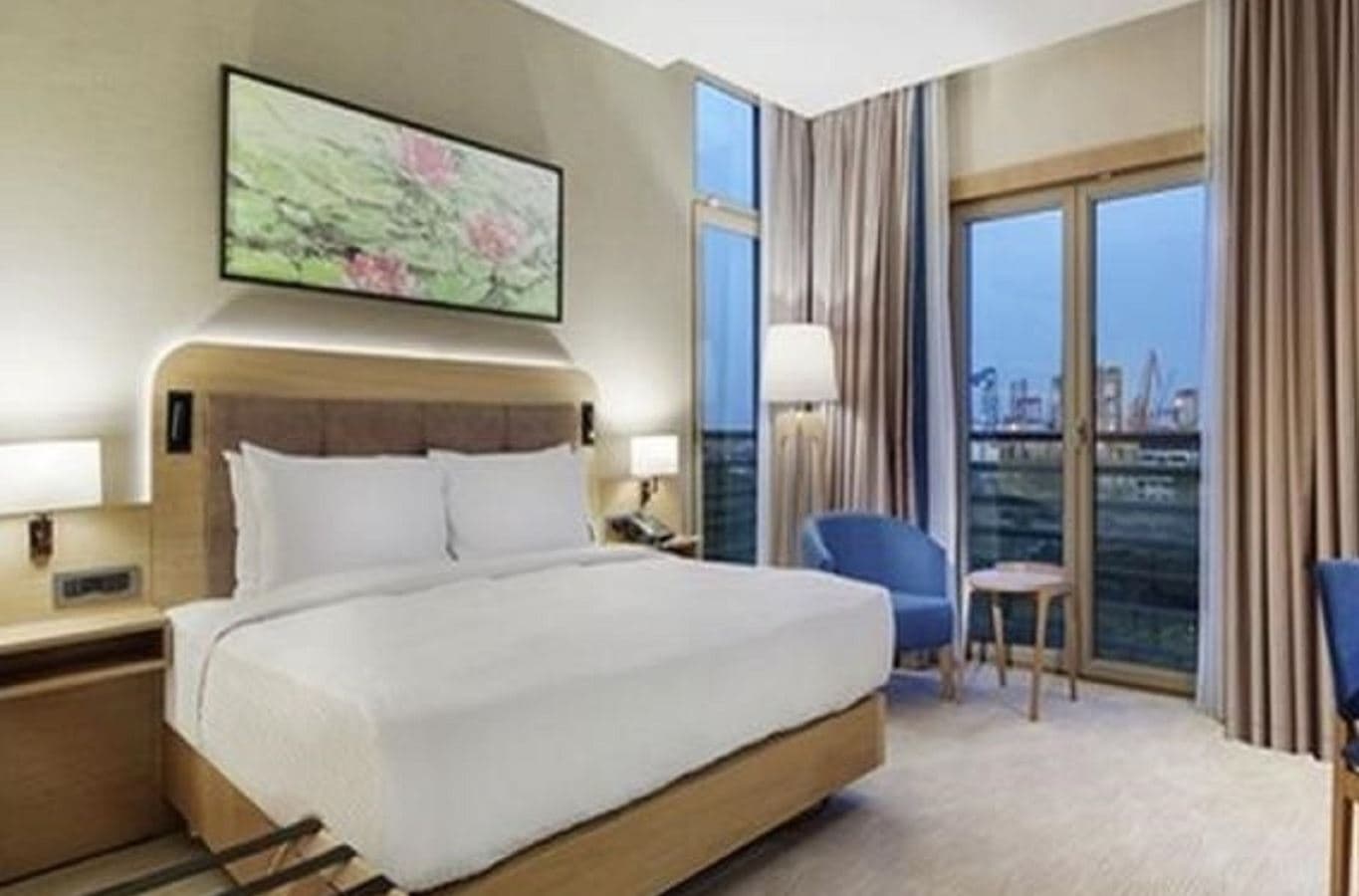 rooms-deluxe-room