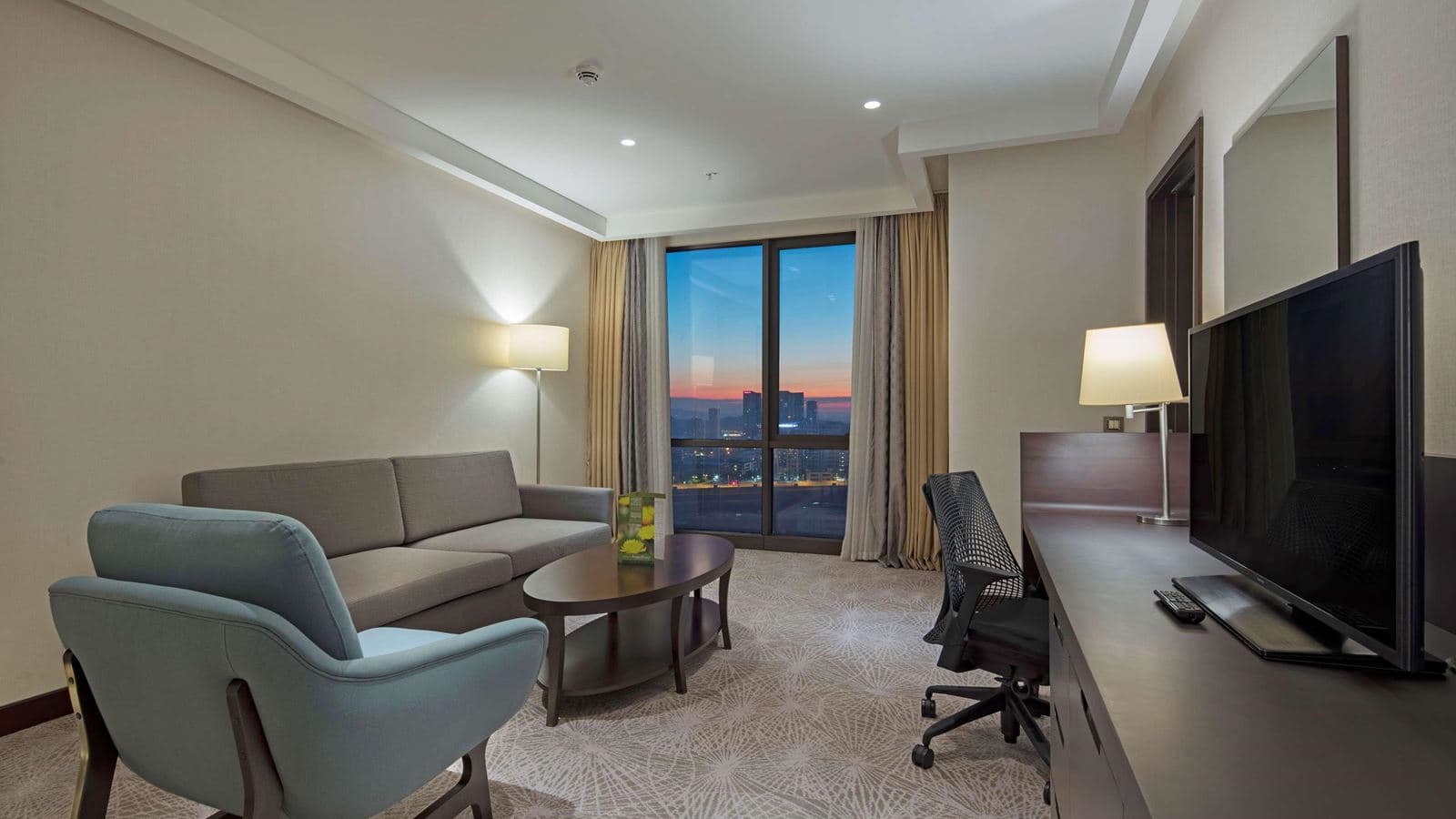 rooms-family-room-superior