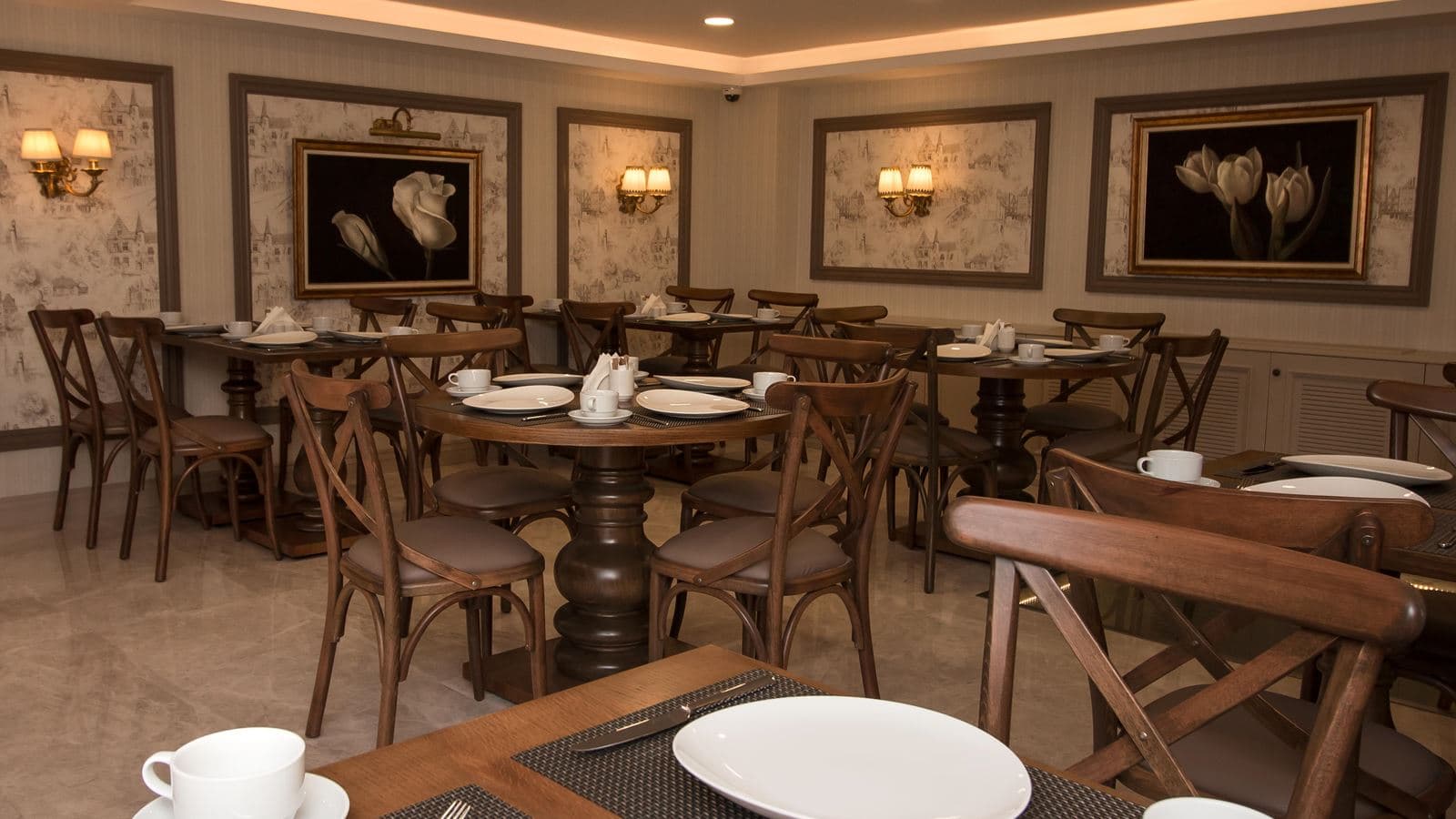 restaurants-restaurants