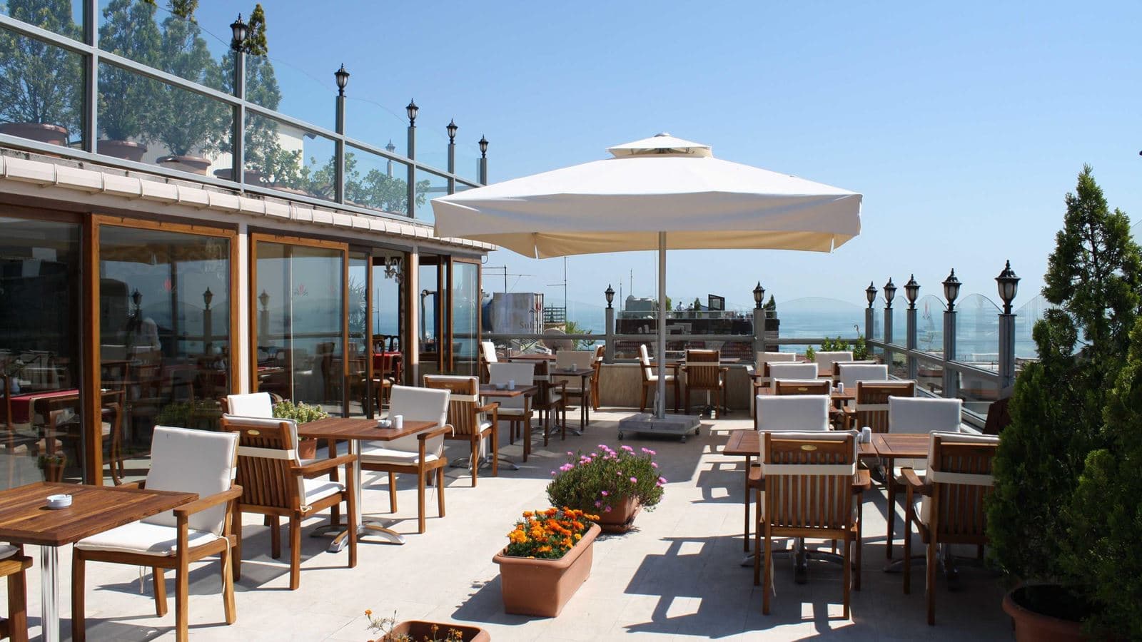 restaurants-restaurants