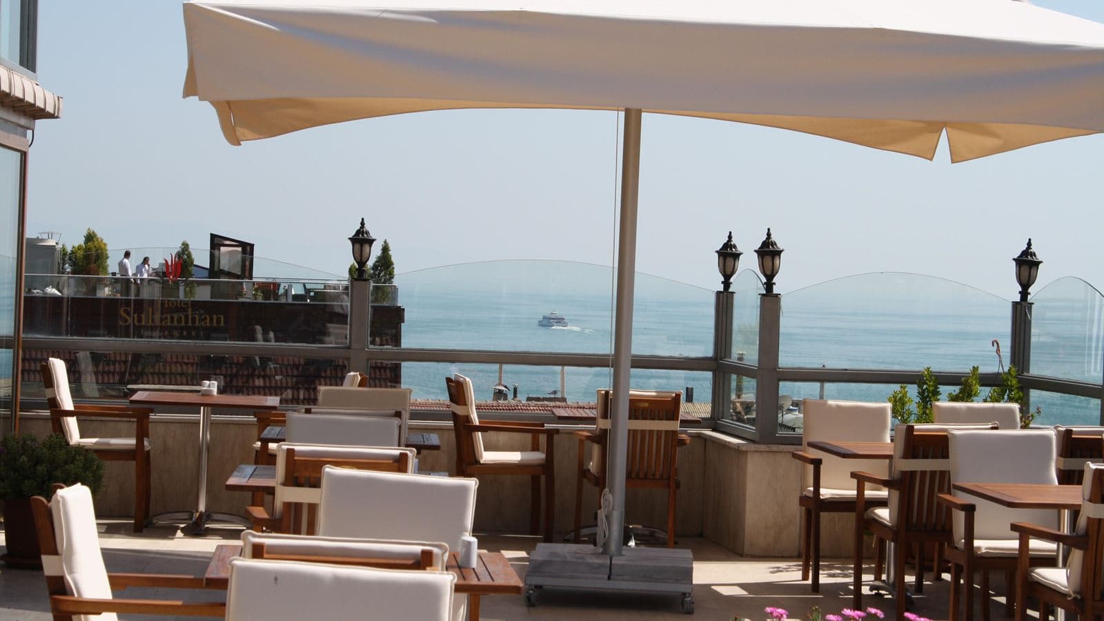 restaurants-restaurants