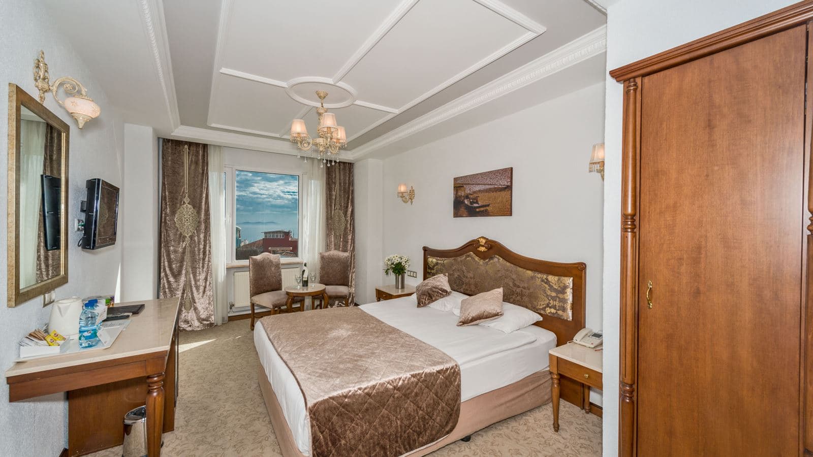 rooms-room-luxury-sea-view