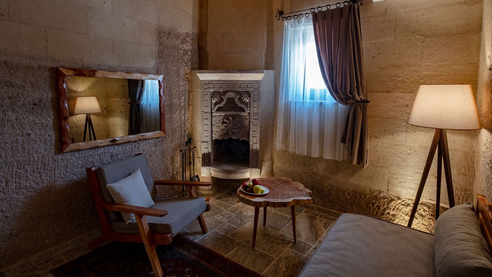 rooms-deluxe-suite