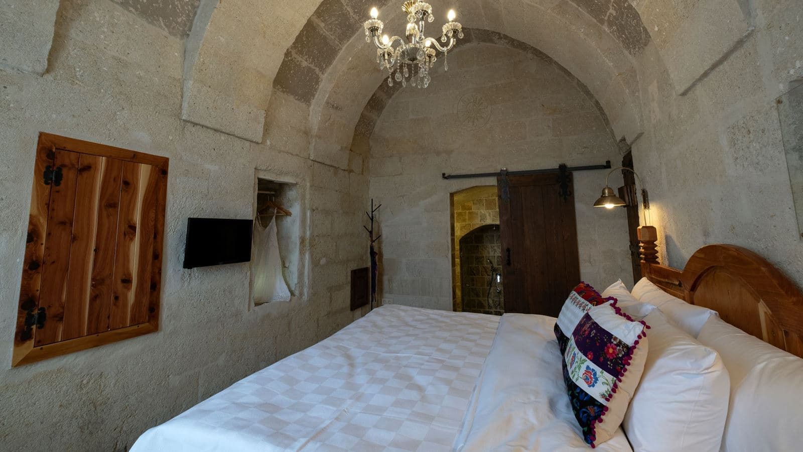 rooms-arch-room