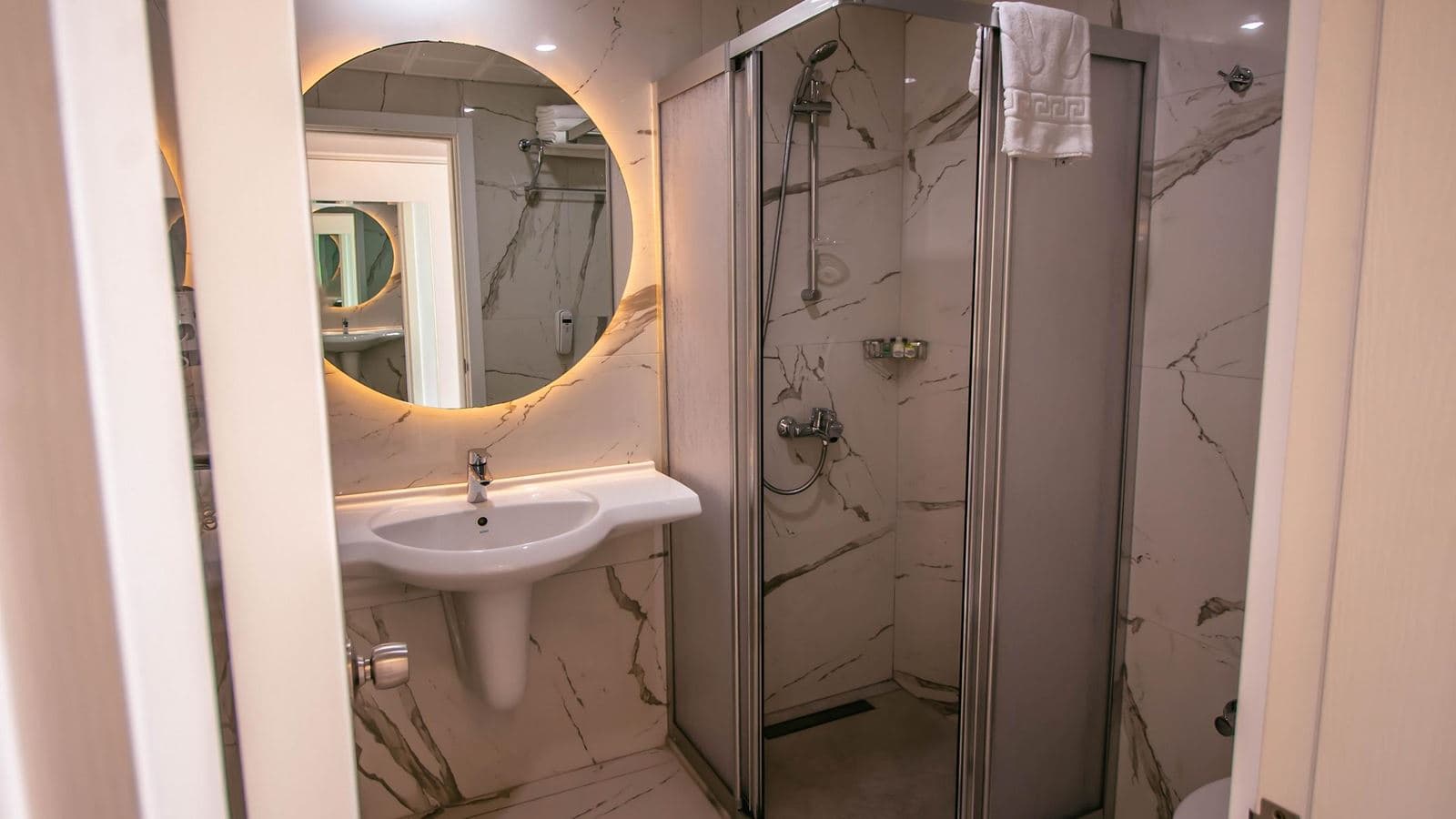 rooms-standart-room