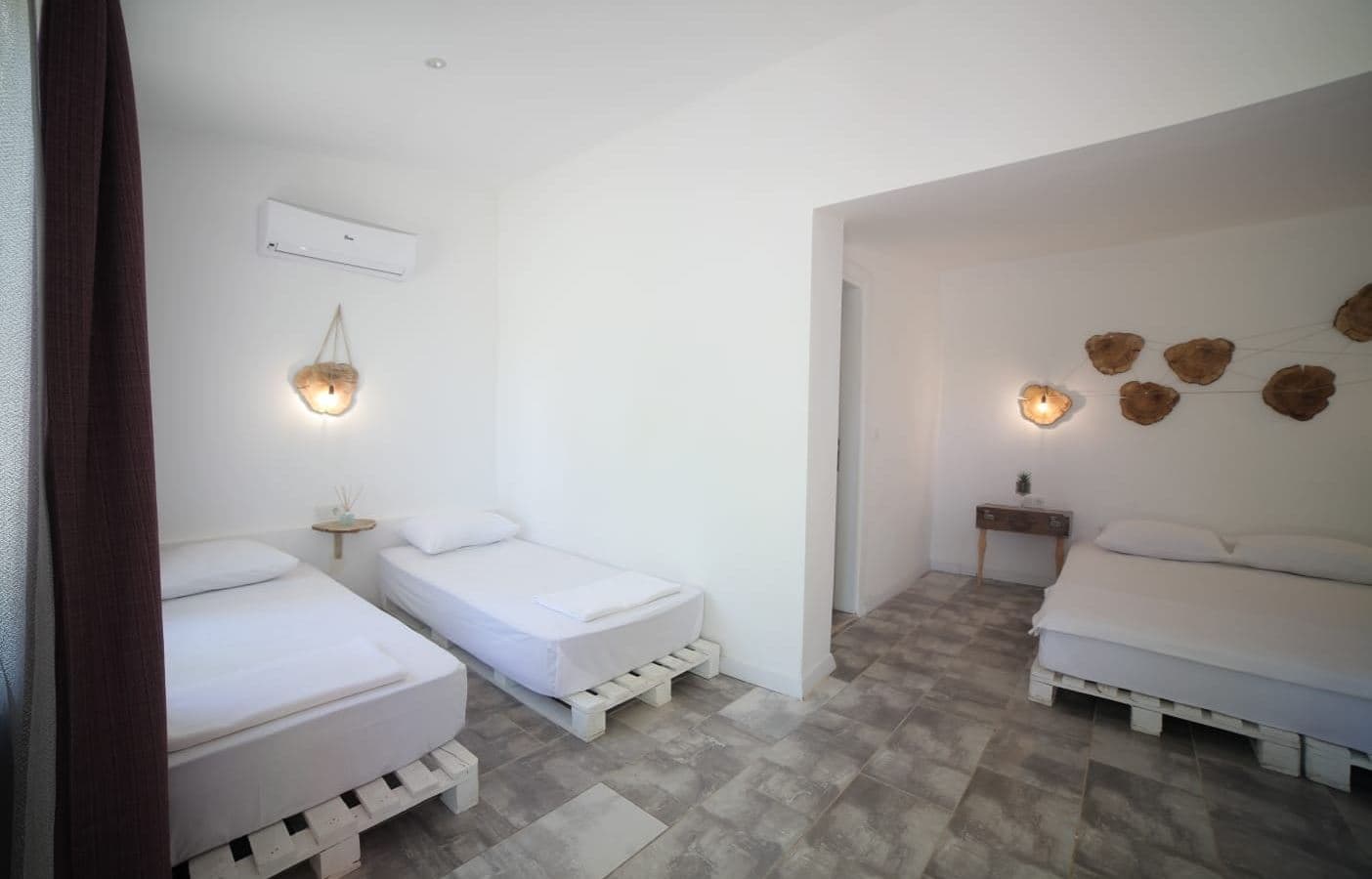 rooms-standard-room